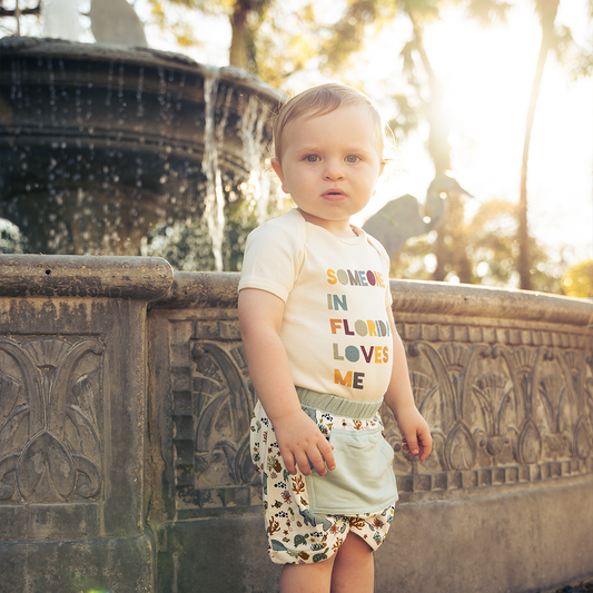 Emerson and Friends - Someone in FL Loves Me Florida Baby Gift Cotton Onesie