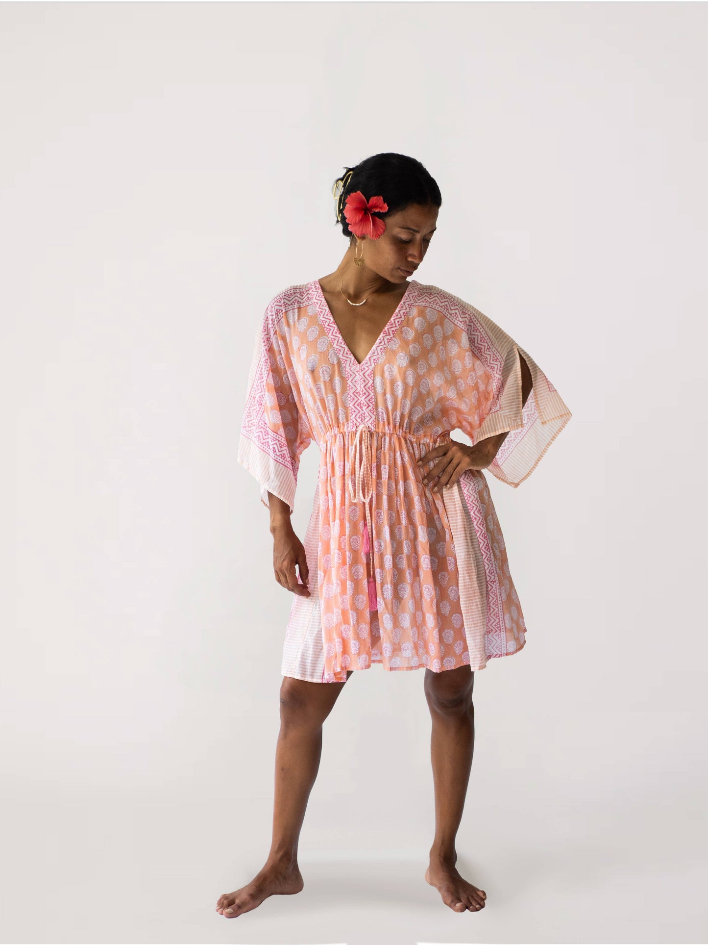 Isla Kaftan - Coral Bloom