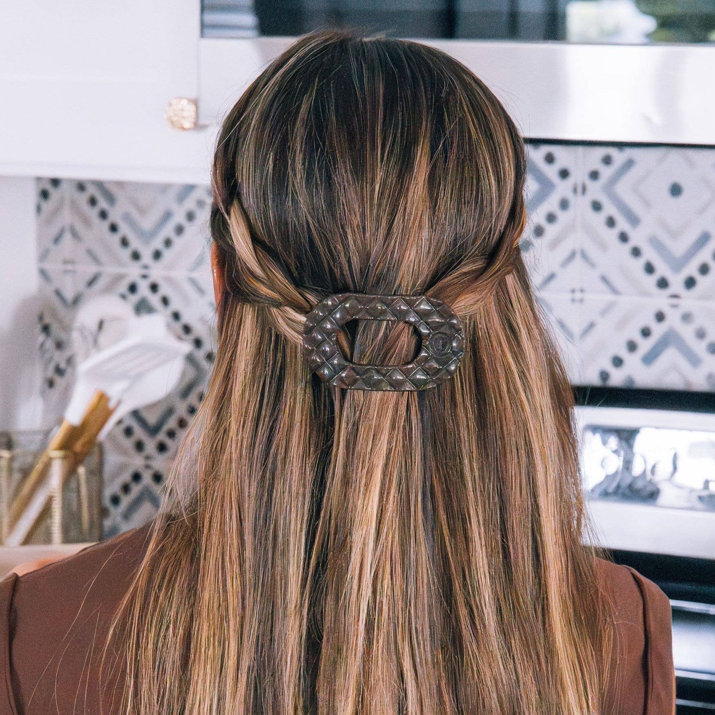 TELETIES - Flat Round Hair Clip | Small | Truly Taupe Quilted