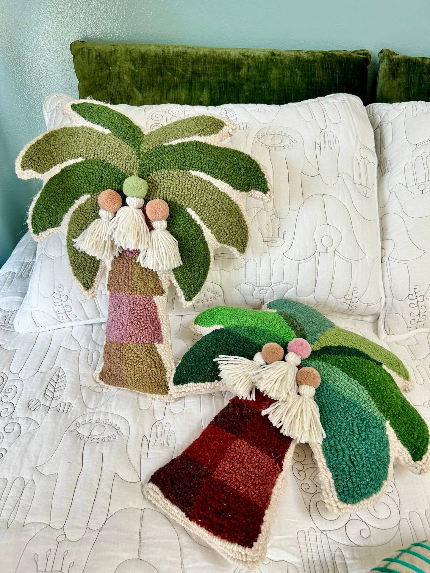 Peking Handicraft- Palmita Hook Pillow w/Pom Tassels