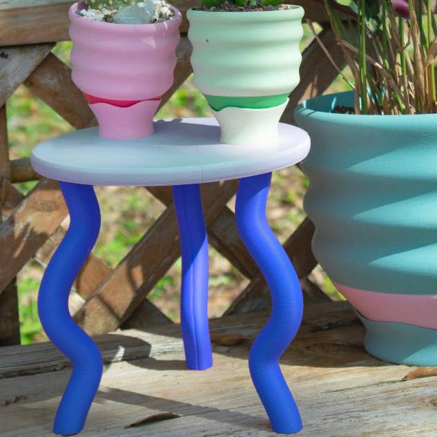 Wavy Plant Stand (3 colorways)
