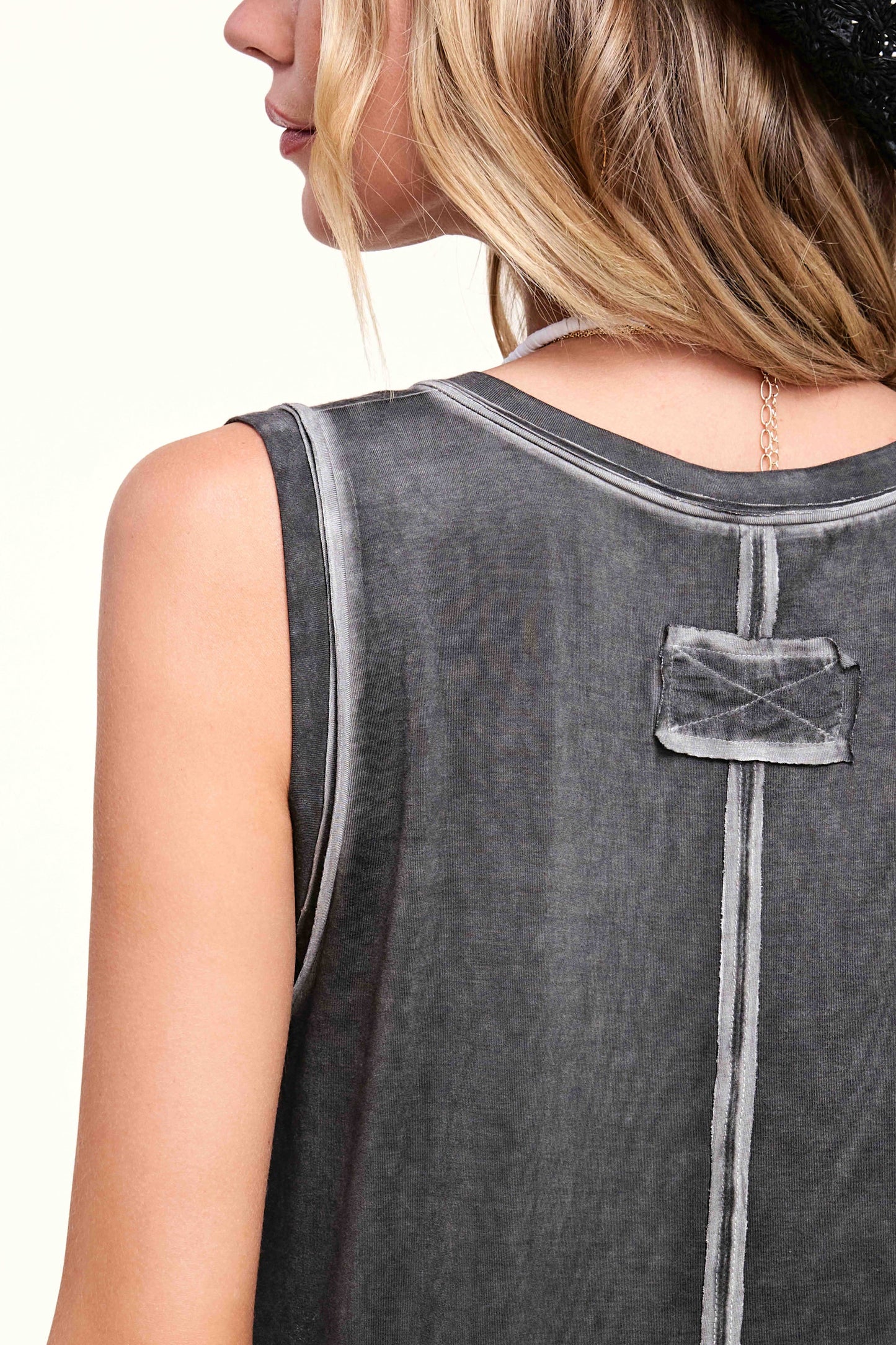 La Miel - Dyed Fabric V-neck Raw Edge Tank Top