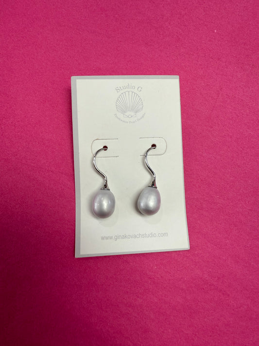 STUDIO G PEARL DROP EARRINGS