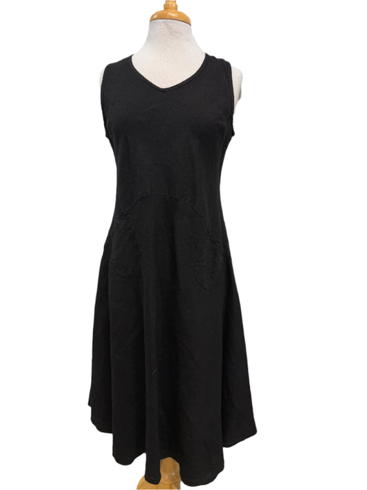 Luna Luz - Tank Dress With Pockets - Black