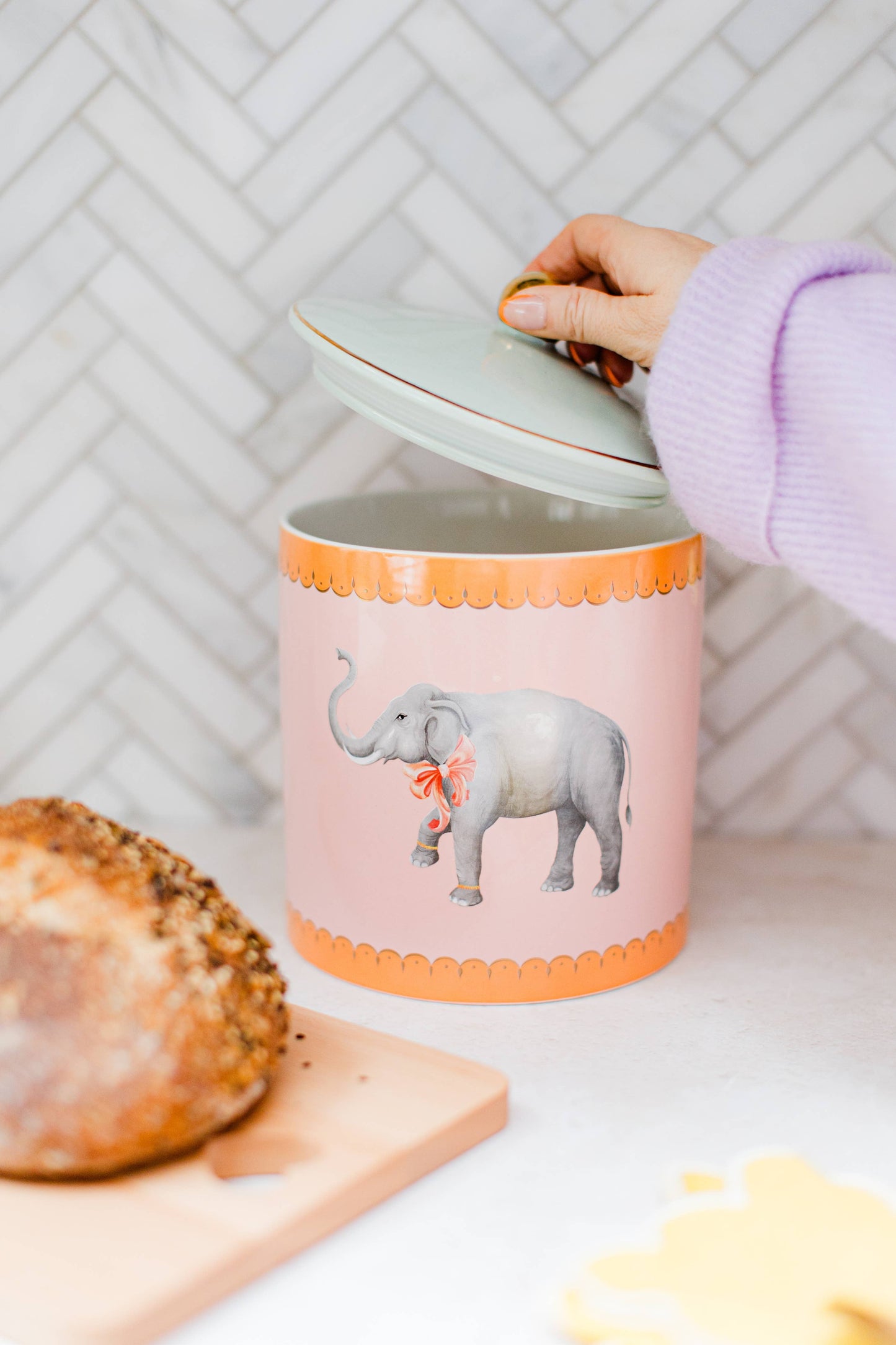 Yvonne Ellen - Yvonne Ellen Elephant Biscuit Jar