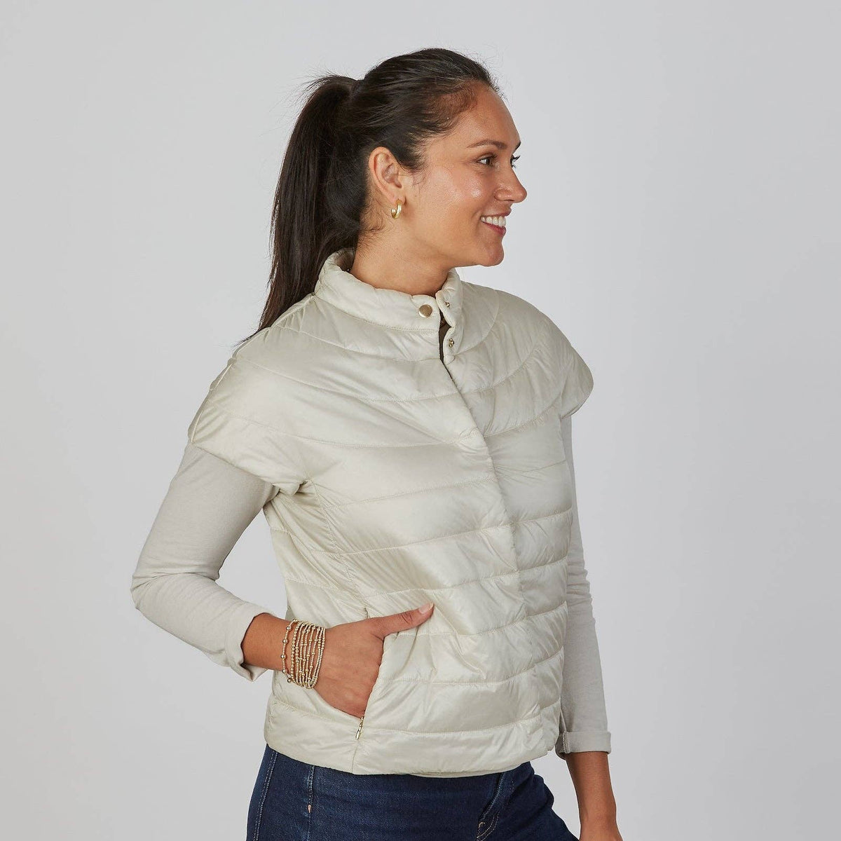 Erin Gray- Carolina Cap Sleeve Vest in Champagne
