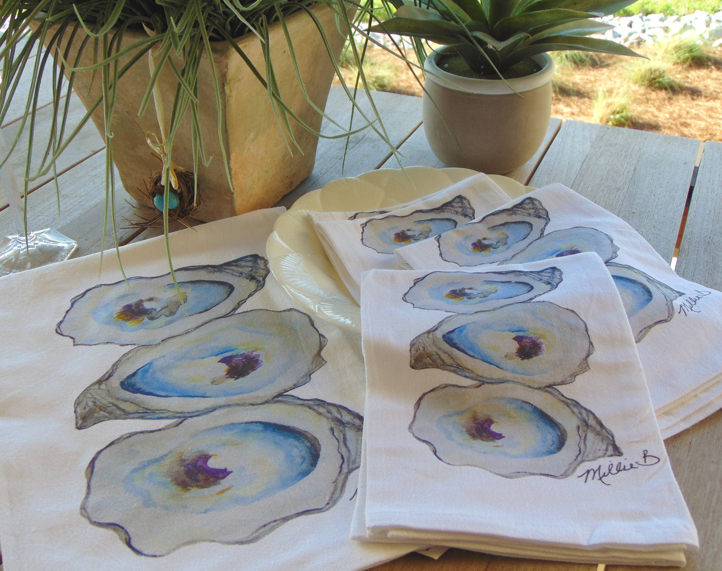Lowcountry Linens - Limited Edition Watercolor 3 Oysters Flour Sack Towel