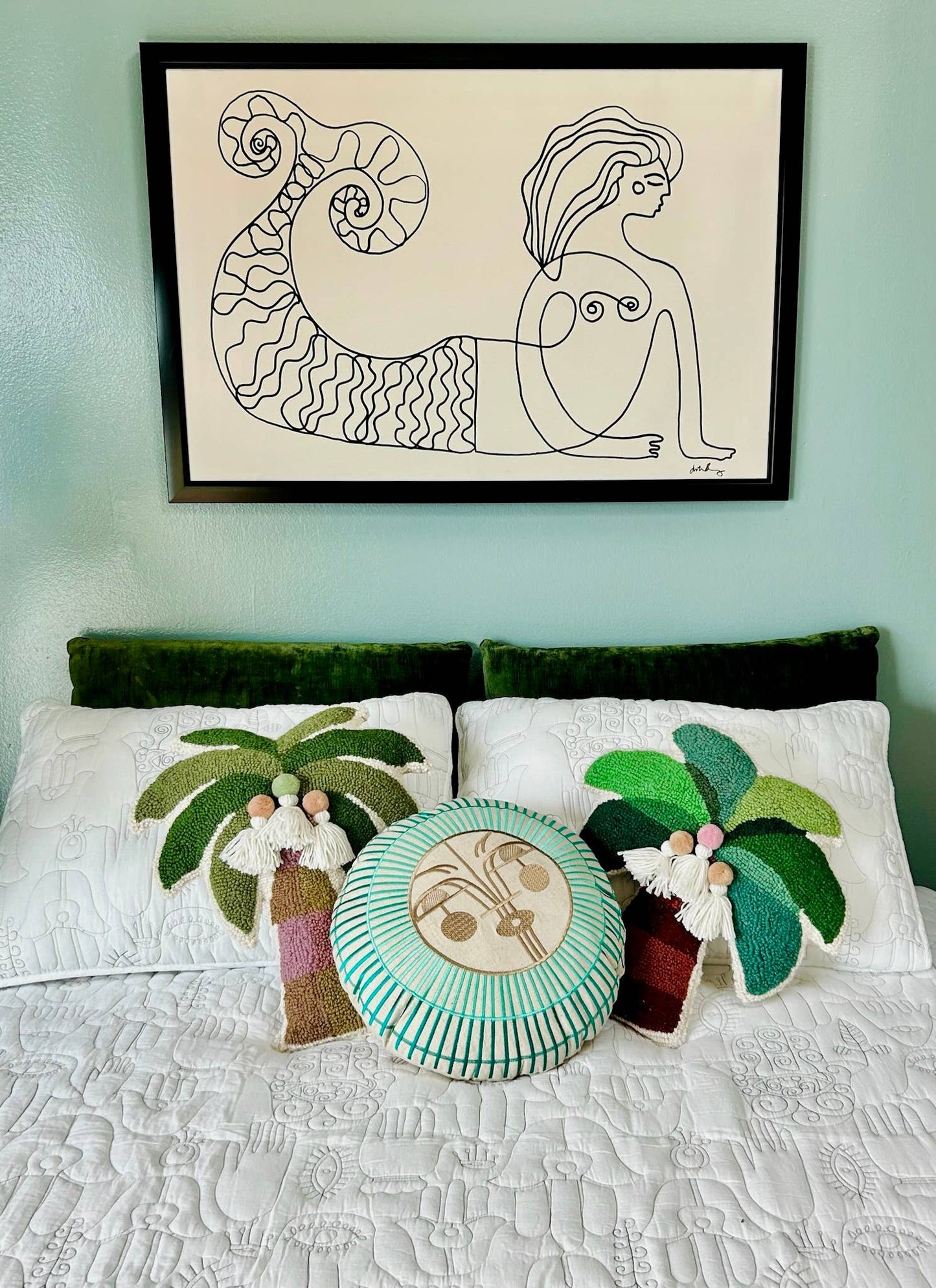 Peking Handicraft- Palmita Hook Pillow w/Pom Tassels