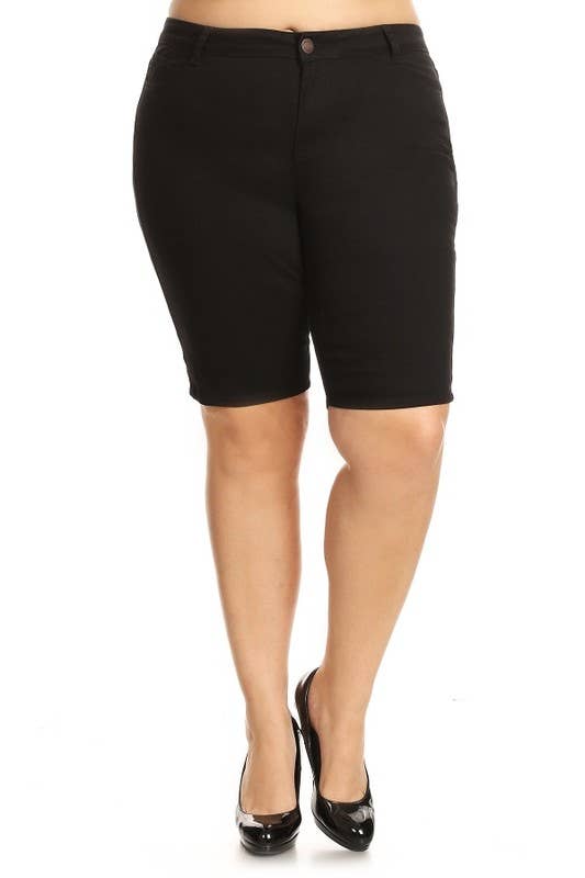 Plus Size Mid Rise Solid Twill Stretch Short Pants